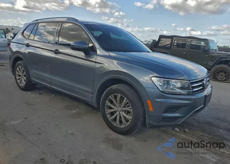 2020 Volkswagen Tiguan S z USA, uszkodzony, nr VIN 3VV0B7AX2LM180471